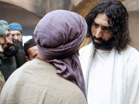 Îndoiala lui Toma în legătură cu învierea lui Isus dispare când Isus apare înainte lui și îi arată rănile. (Ioan 20:24-29) – Imagine 11