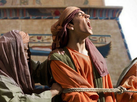 În Egipt Iosif este dus la piaţa de sclavi. – Imagine 18
