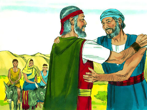 Moise a spus lui Aaron tot ce Dumnezeu i-a încredinţat. Apoi au plecat cu toţii spre Egipt pentru a le spune conducătorilor evrei, că Dumnezeu are planul său de a le salva. – Imagine 24